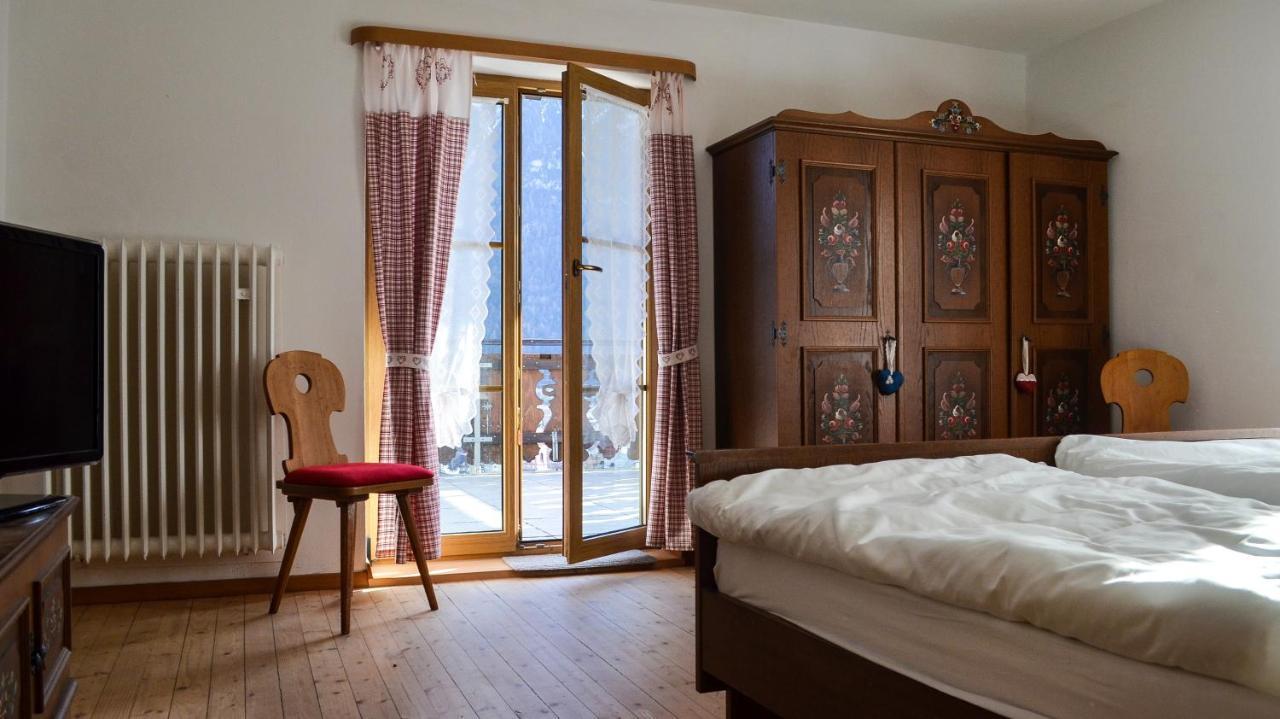 Hotel Berggasthof Karntner Alm Mittenwald Exterior foto